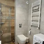 Vibeapartments Basen Sauny Centrum Апартаменты *